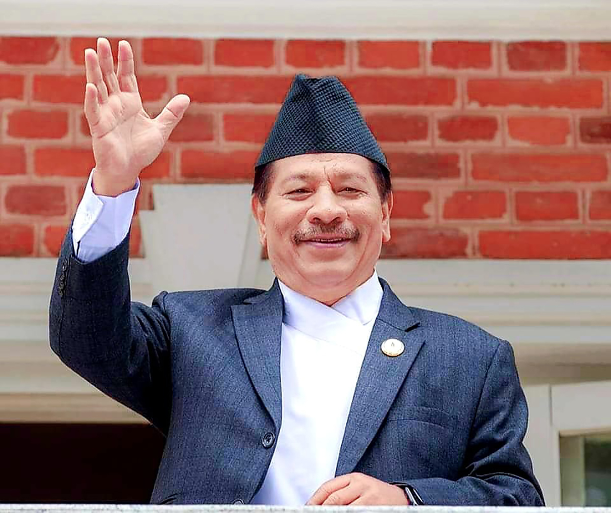 प्रकाशमान सिंहले गरे सभापतिमा उम्मेदवारी घोषणा, सुजाता कोइराला उपसभापति 