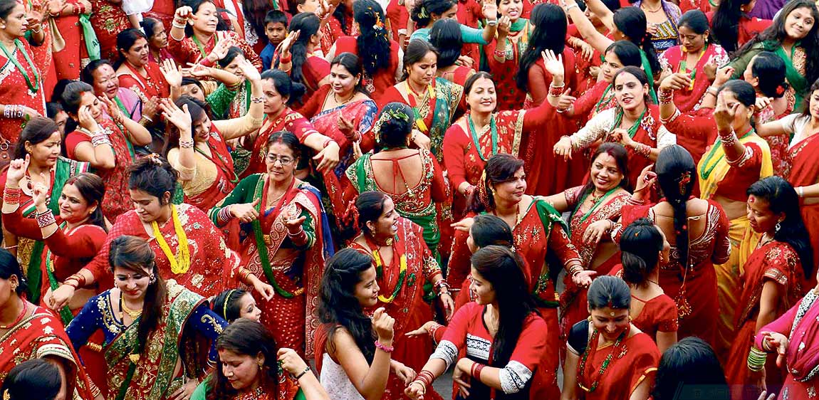 तीजको पहिलो दिन आज दर खाएर मनाइदै